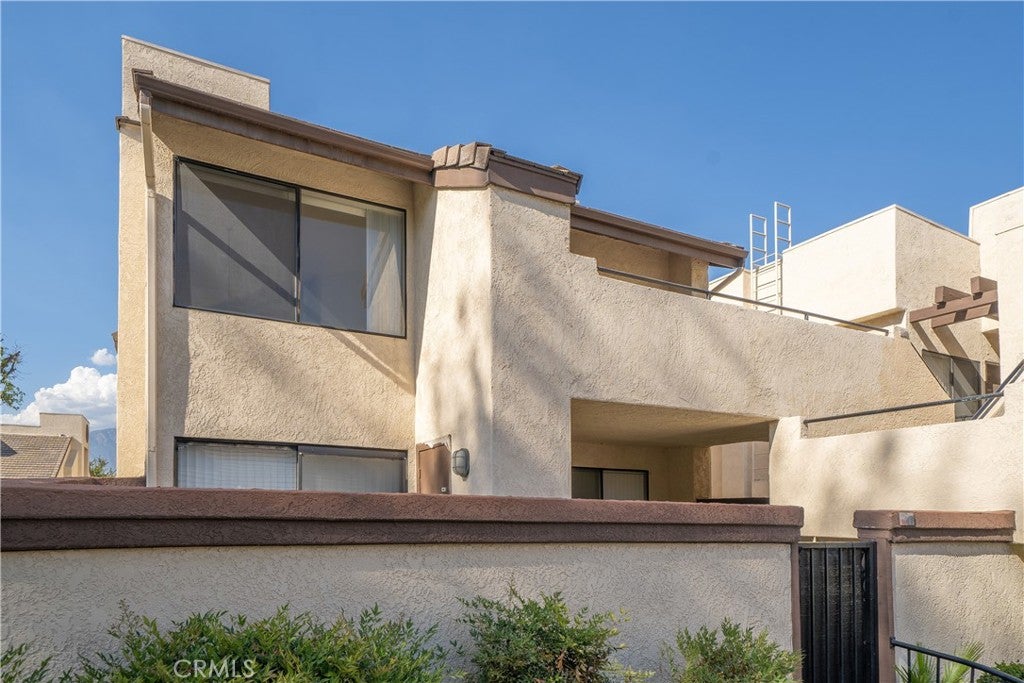 416 N Imperial Avenue 27-E