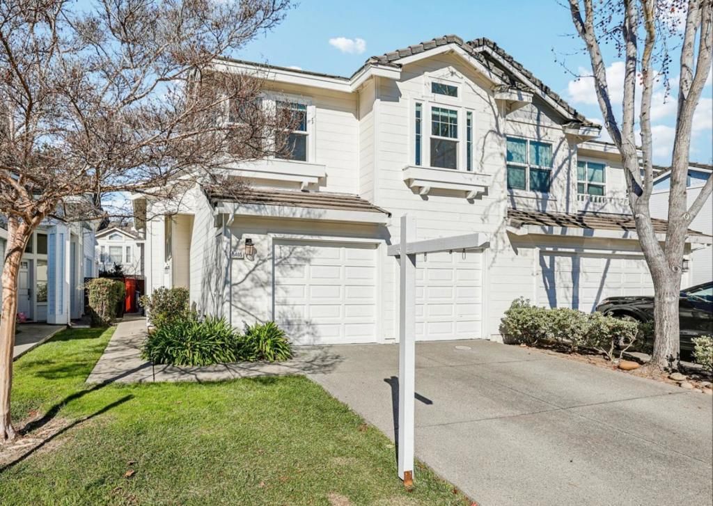 Photo of 5405 Quebec Cmn, Fremont, CA 94555 (MLS # ML82031343)