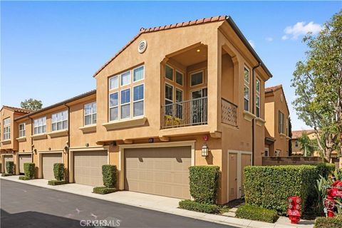 Photo of 240 Mayfair, Irvine, CA 92620 (MLS # PW26103407)