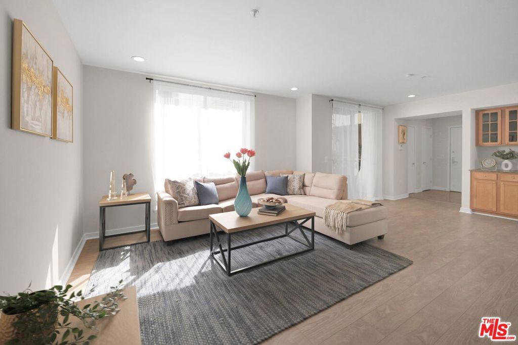 Photo of 1222 S Westgate Avenue #204, Los Angeles, CA 90025 (MLS # 26653127)