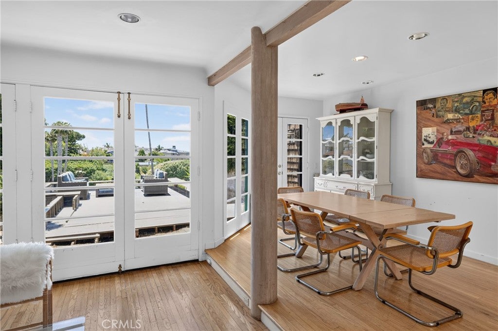 2700 Cliff, Newport Beach CA 92663 - Photo 32