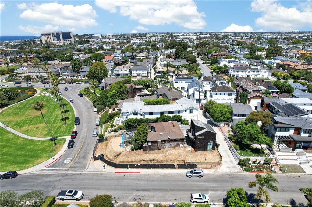 2700 Cliff, Newport Beach CA 92663 - Photo 10