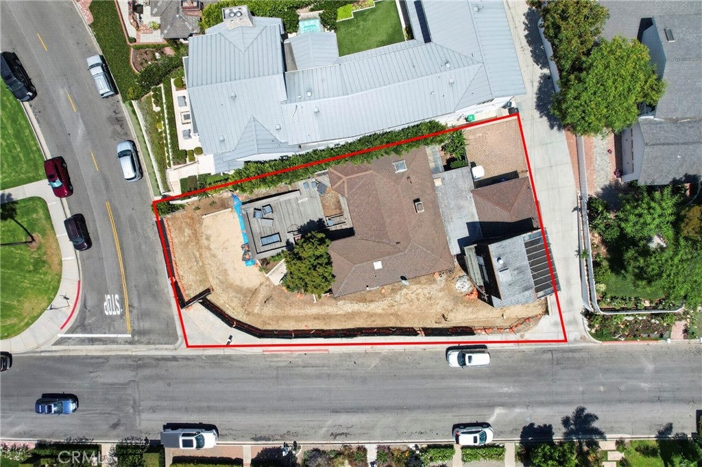 2700 Cliff, Newport Beach CA 92663 - Photo 12