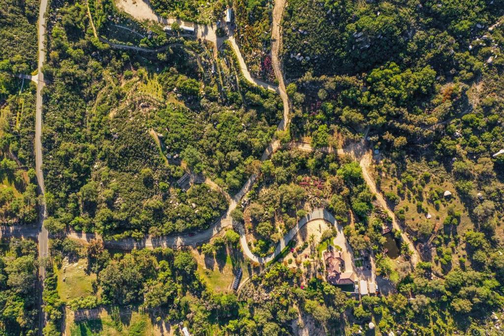 19700 Calle Pena Huerta