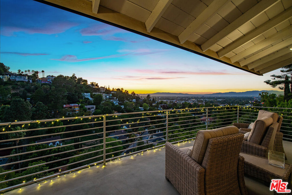 3909 Glenridge Drive