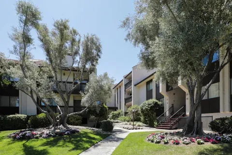 226 W Edith Avenue Unit 20, Los Altos, CA 94022 - MLS#: ML82042133