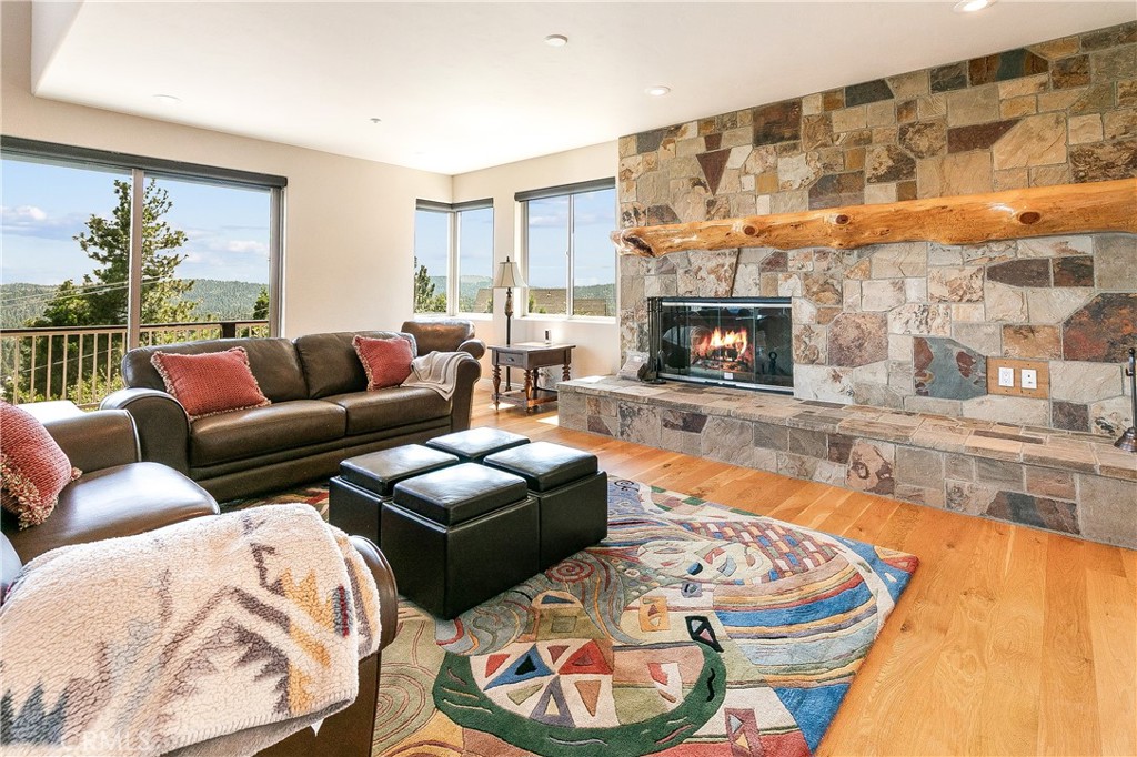 Arrowhead Woods (AWHW) - Residential
