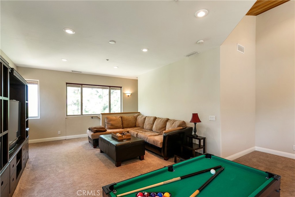 Arrowhead Woods (AWHW) - Residential