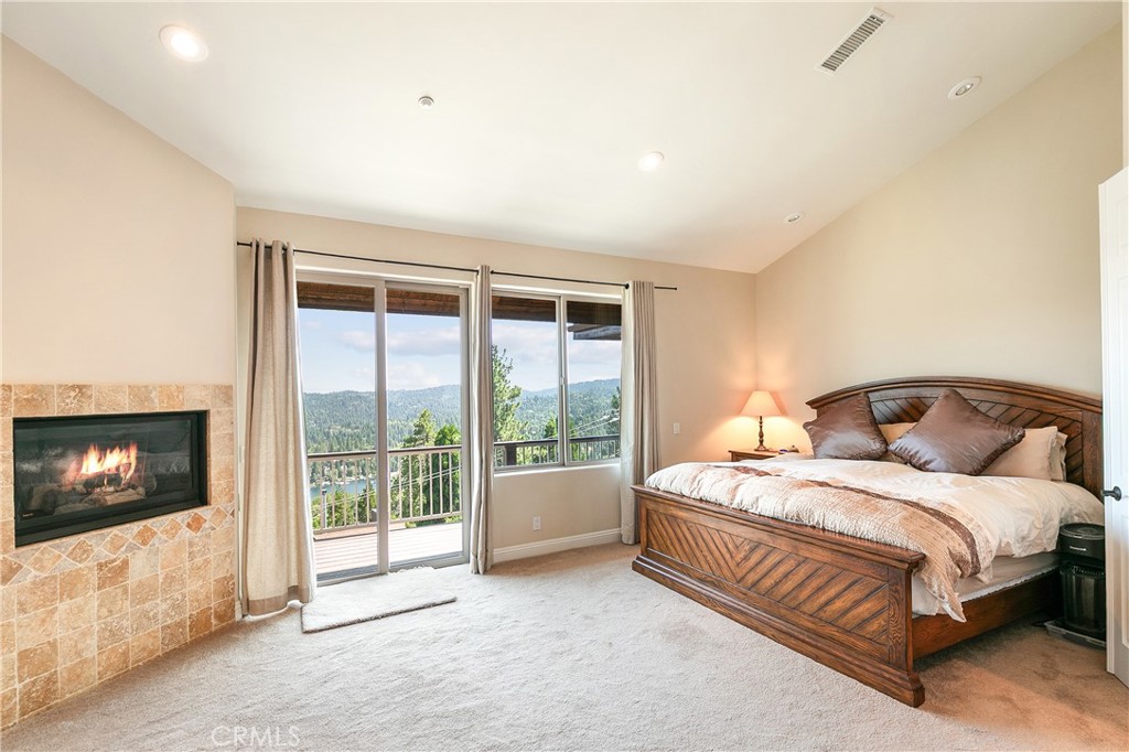Arrowhead Woods (AWHW) - Residential
