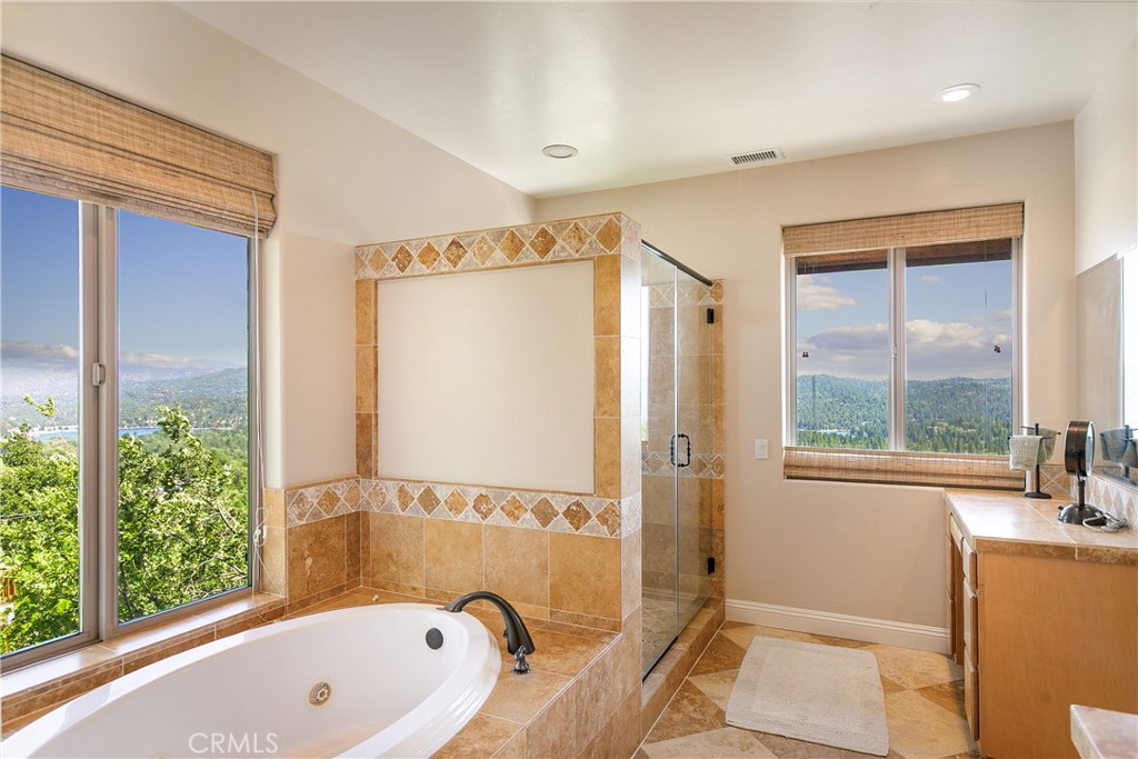 Arrowhead Woods (AWHW) - Residential