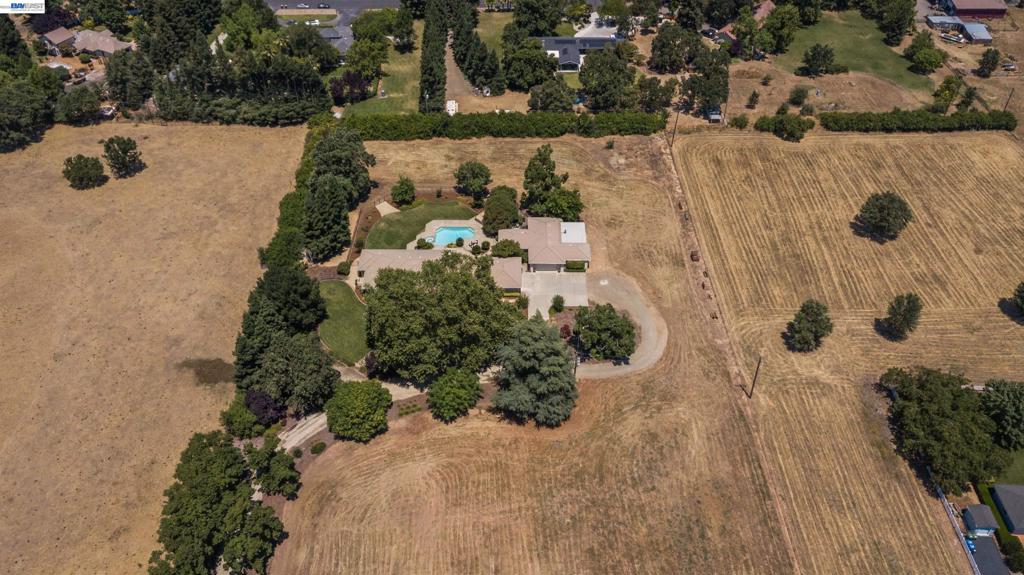 10055 Justamere Ln