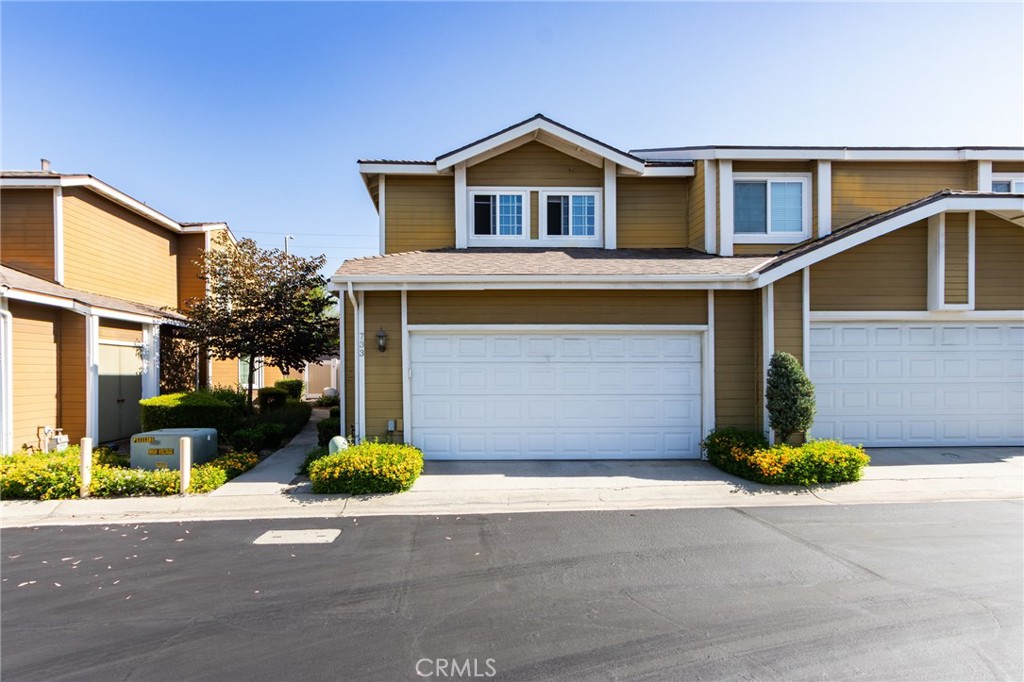 733 Lander Circle