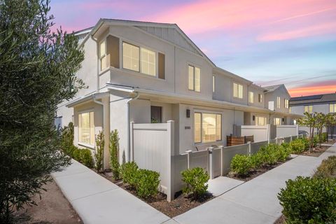 Photo of 35103 Vine Place Pl, Fallbrook, CA 92028 (MLS # NDP2602274)