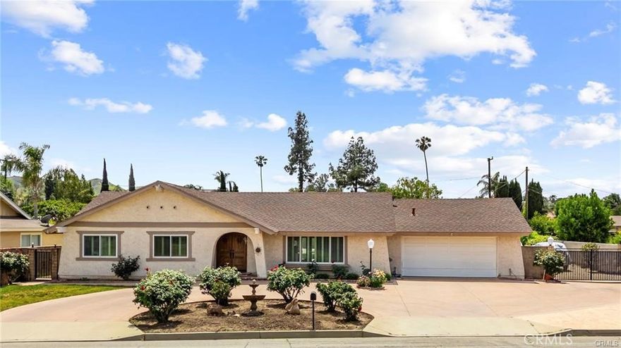 This beautifully updated single-level home features 4 spacious bedrooms and 3 modern bathrooms, including a versatile attached casita. You’ll find a stylish interior with tile flooring throughout, a remodeled kitchen with gleaming quartz countertops, and upgraded cabinetry.  The property located near top-rated schools, including Chino Hills High School and Chaparral Elementary, and just minutes from Chino Spectrum and Los Serranos Country Club, this home offers the perfect balance of luxury, functionality, and convenience.