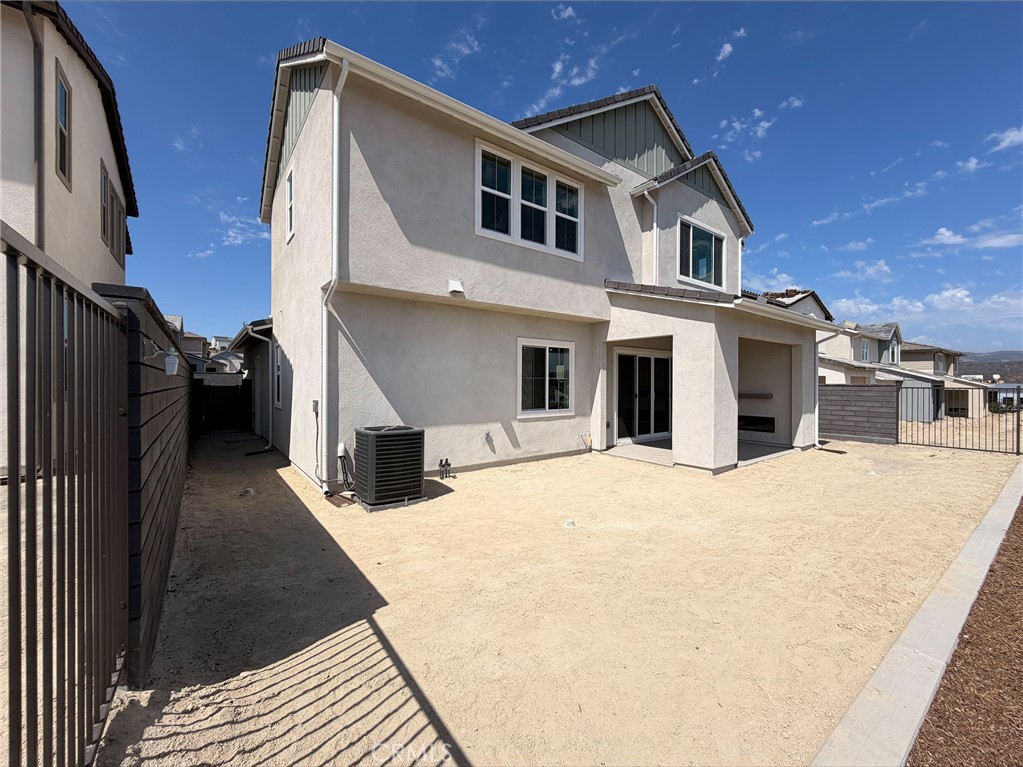 842 Heather Road