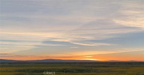 Tiny photo for 13433 Seven Mile Road, Santa Margarita, CA 93453 (MLS # PI25279076)