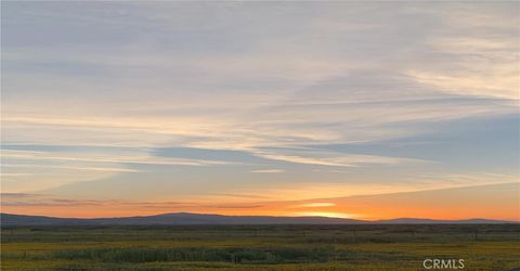 Tiny photo for 13433 Seven Mile Road, Santa Margarita, CA 93453 (MLS # PI25279076)