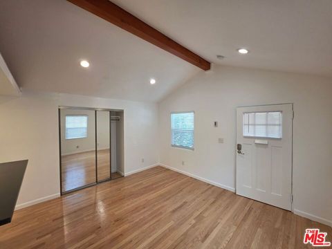 Photo of 311 N Venice Boulevard #1, Venice, CA 90291 (MLS # 26652261)