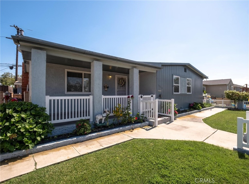 2736 Artesia Blvd.