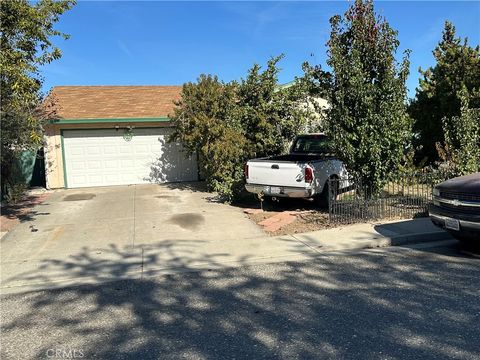 Photo of 804 5th Street, Hamilton City, CA 95951 (MLS # SN25246244) Photo of 804 5th Street, Hamilton City, CA 95951 (MLS # SN25246244)