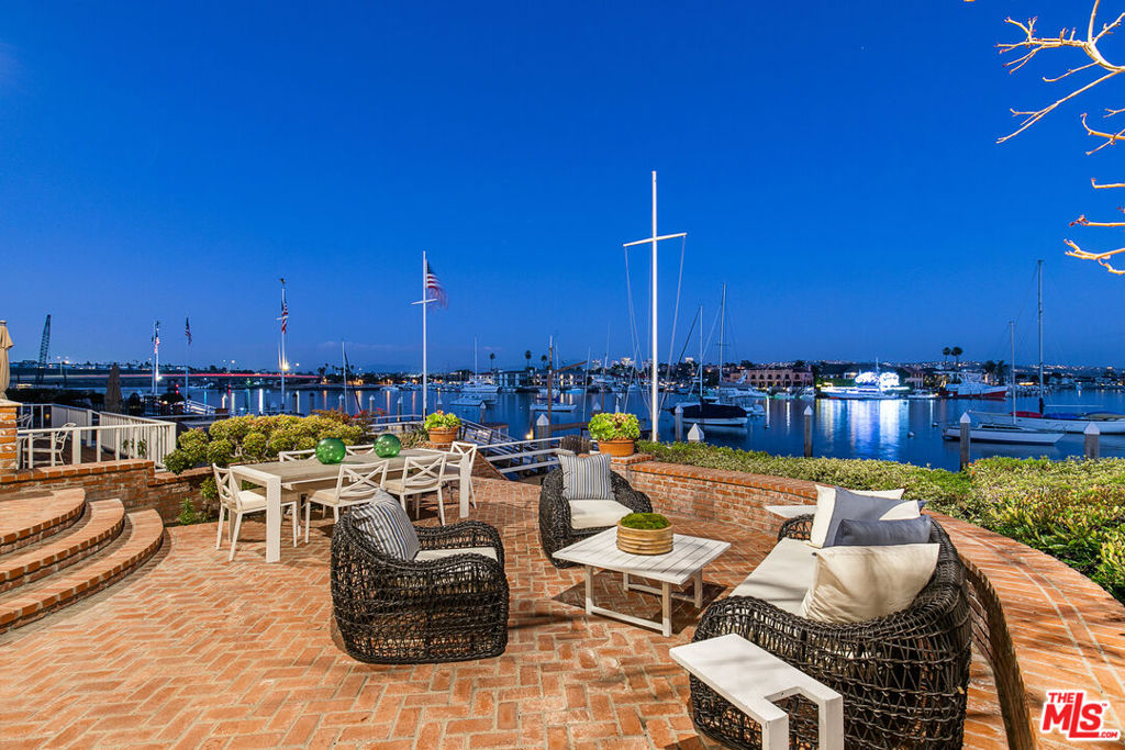 Bayshores - Residential