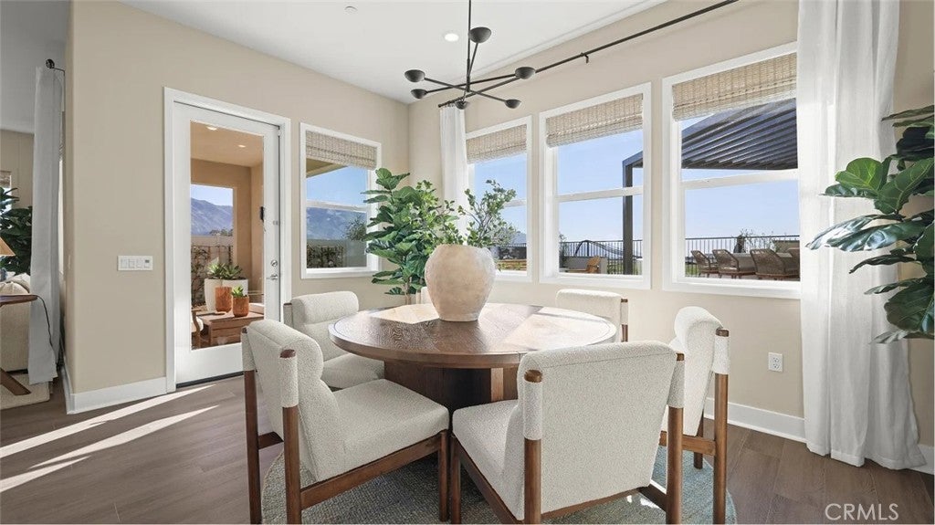 2033 Oreste Lane