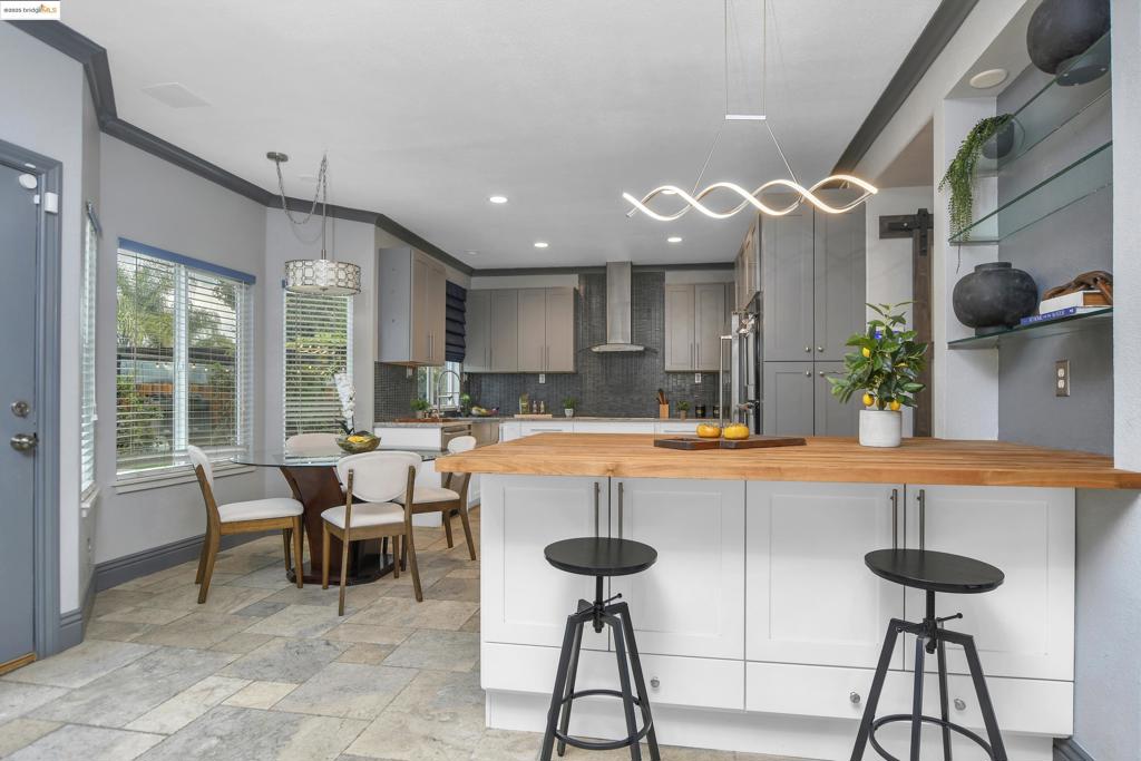 ROSE GARDEN - Residential