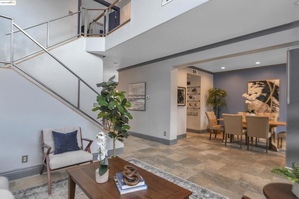 ROSE GARDEN - Residential