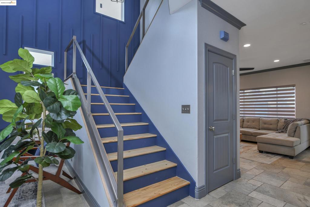 ROSE GARDEN - Residential