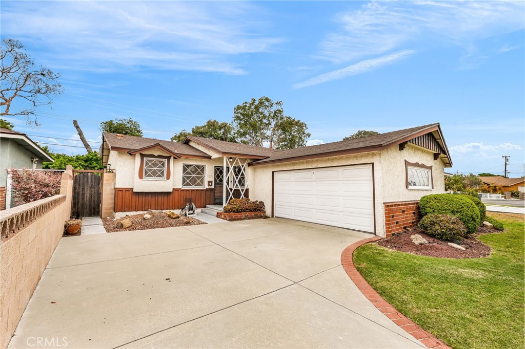 Welcome to 3723 Sandgate Dr, a spacious home nestled in the heart of North Torrance. This property offers 4 bedrooms and 2 bathrooms (per tax records: 3 beds, 2 baths), providing ample space and flexibility for a variety of living options. The home features a good-sized kitchen with plenty of potential, a separate laundry area, and an attached two-car garage. With a functional layout and good flow throughout, the property is in fairly original condition and may require updates, including possible structural improvements—making it a great opportunity for investors or buyers ready to add their own touch. Centrally located near schools, shopping, dining, and entertainment, this North Torrance home offers both convenience and value.