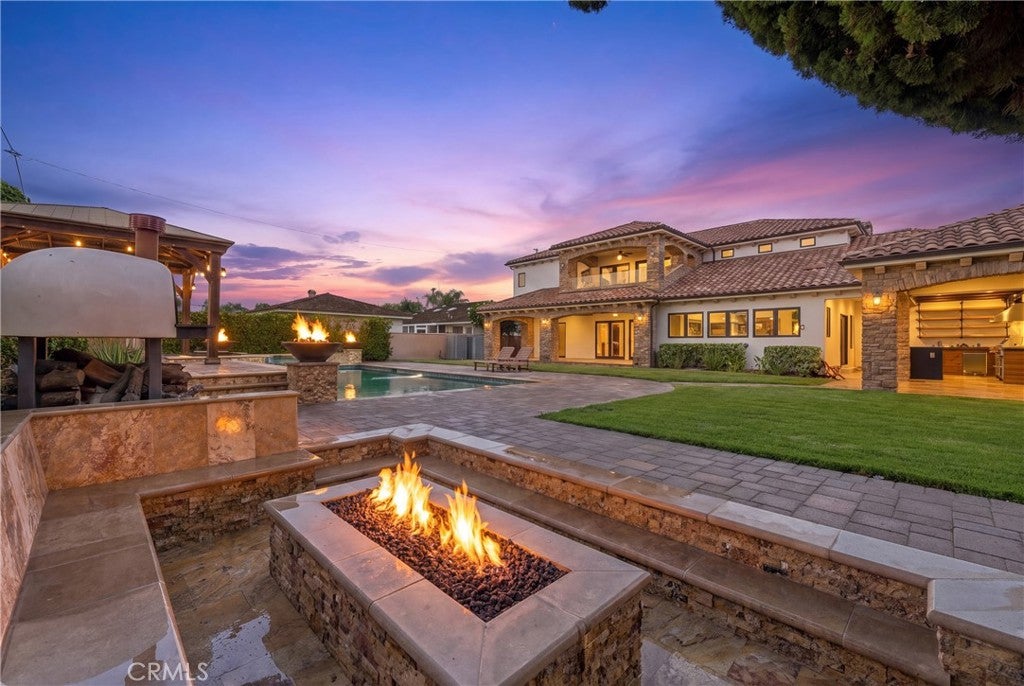 9833 Birchdale