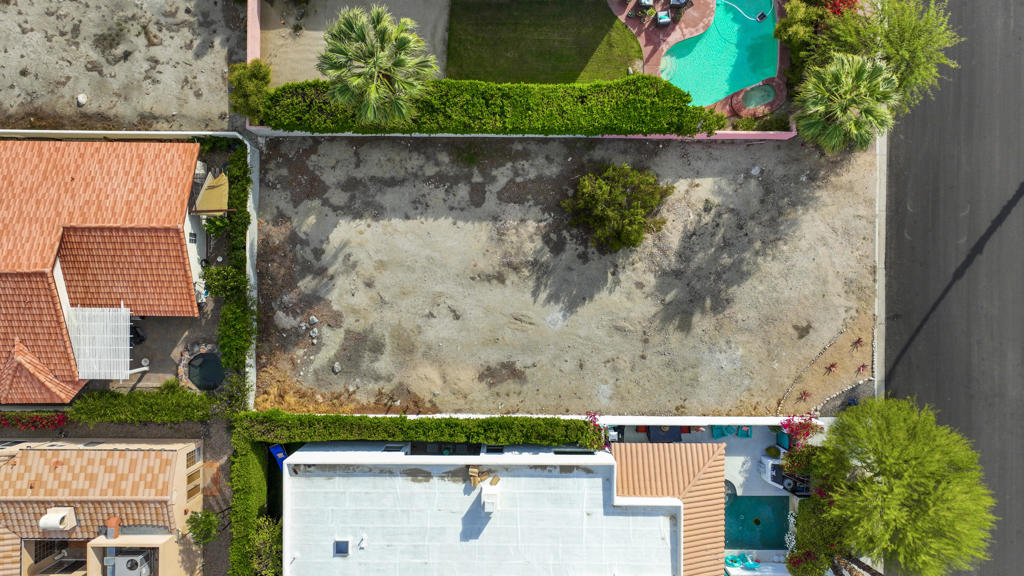 La Quinta Cove - Land