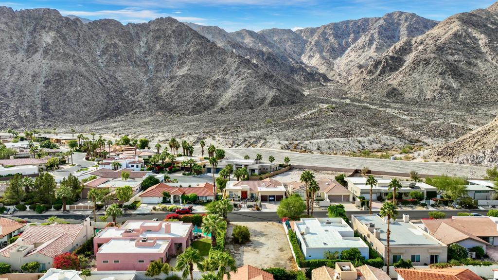 La Quinta Cove - Land