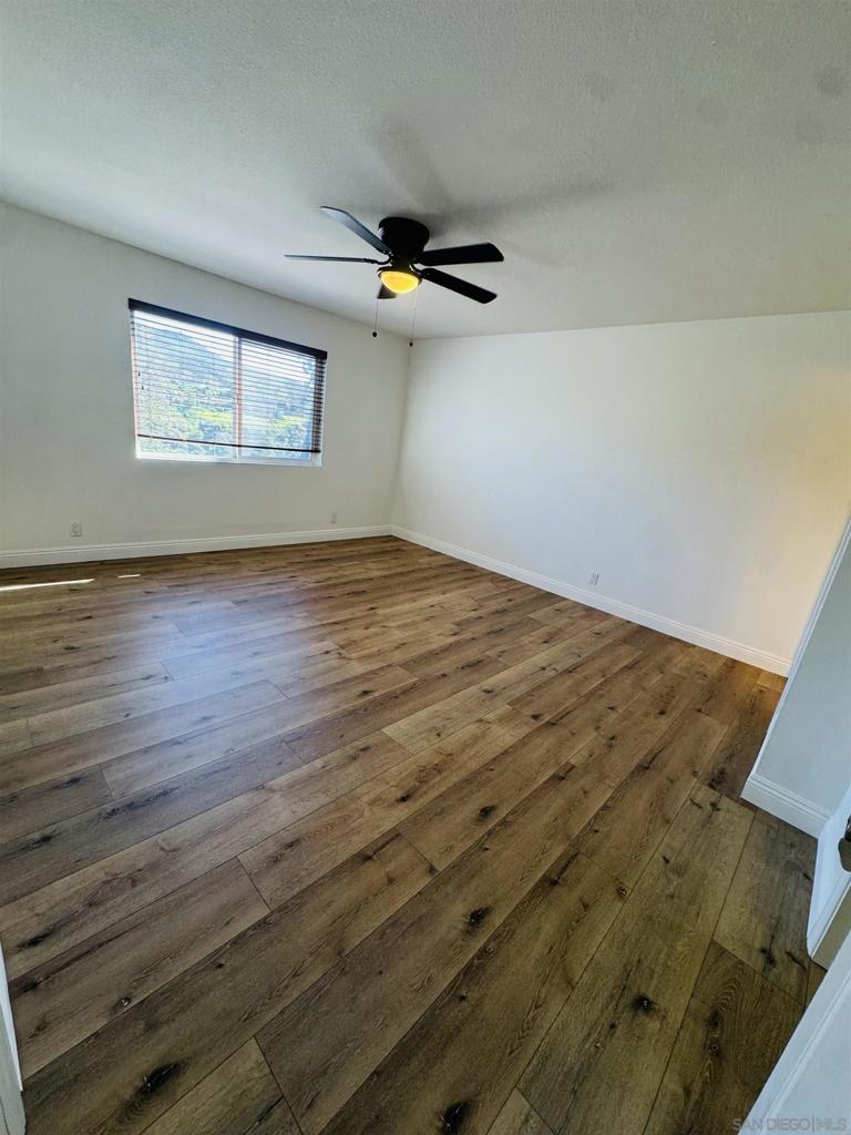 7594 Park Ridge Blvd 13