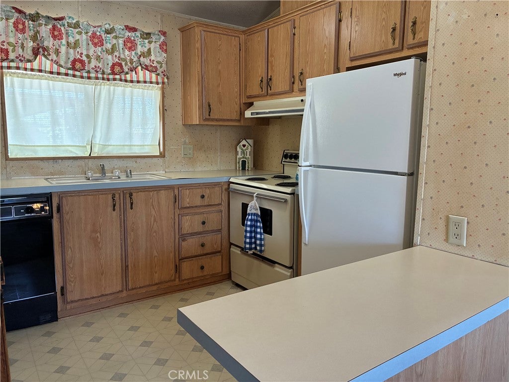 2240 Golden Oak 78
