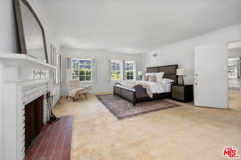 Tiny photo for 979 Casiano Road, Los Angeles, CA 90049 (MLS # 26942693)