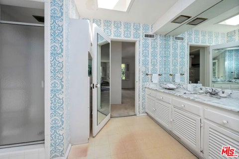 Tiny photo for 979 Casiano Road, Los Angeles, CA 90049 (MLS # 26942693)
