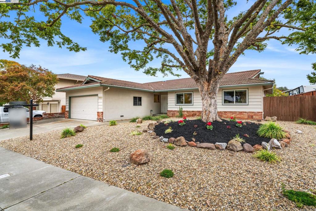 Properties 1 5550 San Juan Way