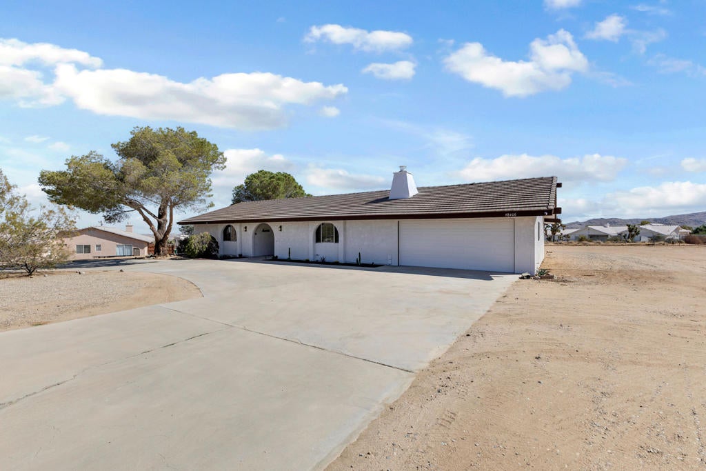 58406 Joshua Lane