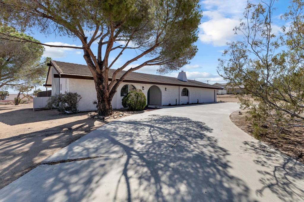 58406 Joshua Lane