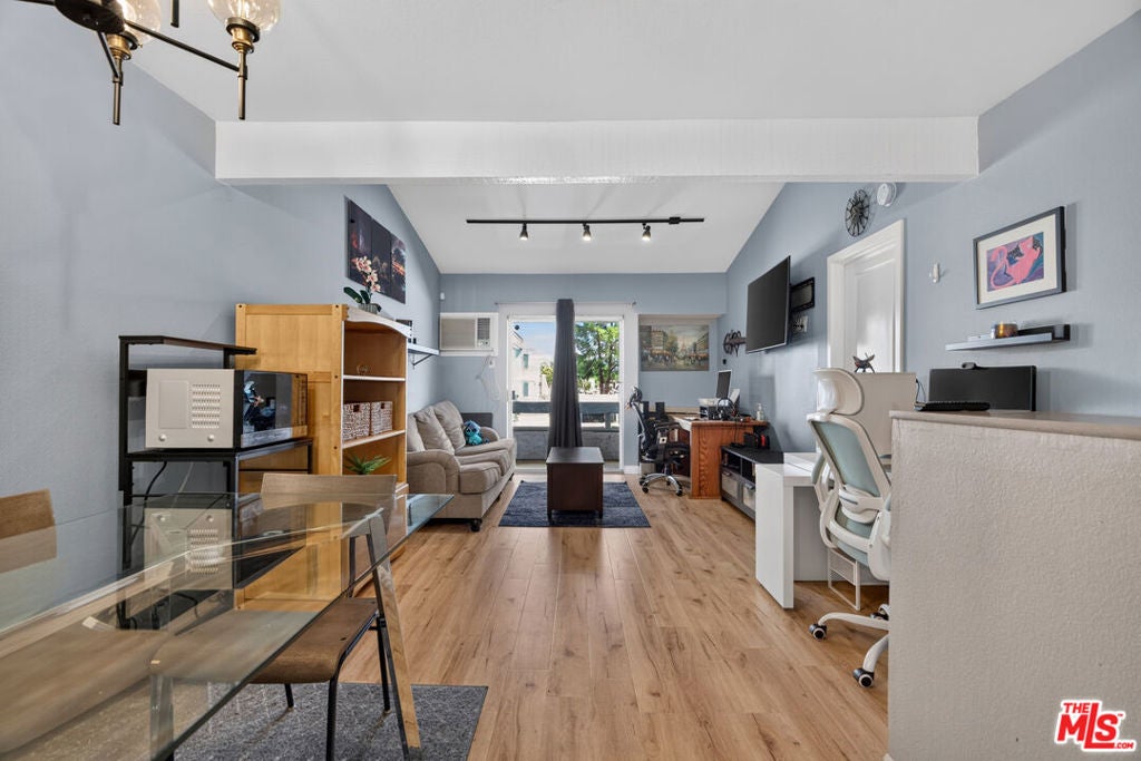 21801 Roscoe Boulevard 205