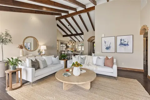 MLS: OC26065639