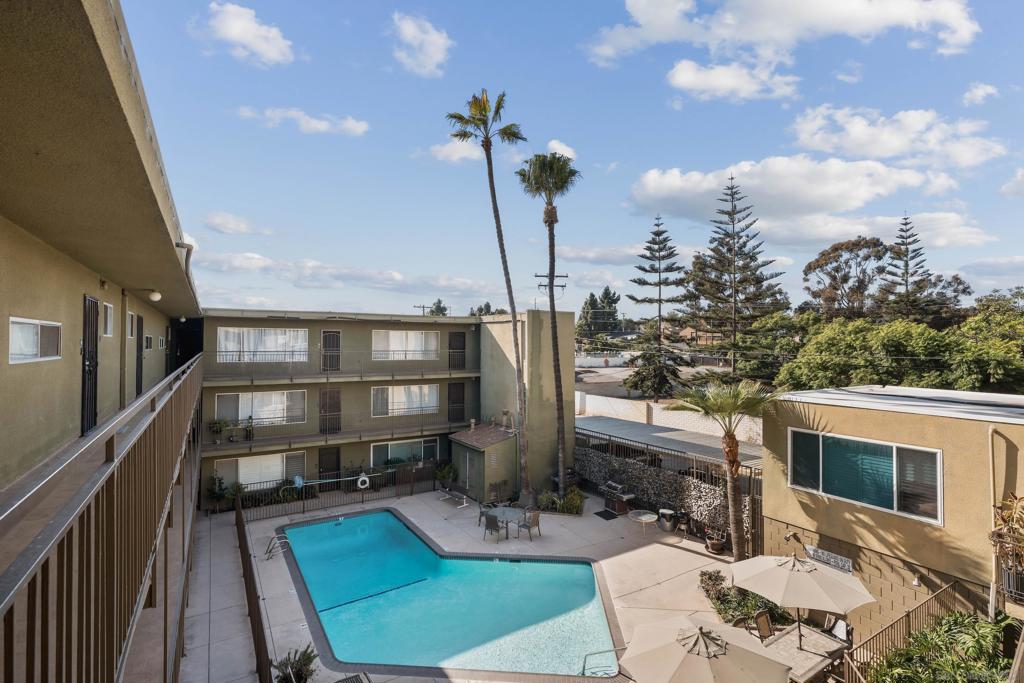 Pacific Beach - Residential