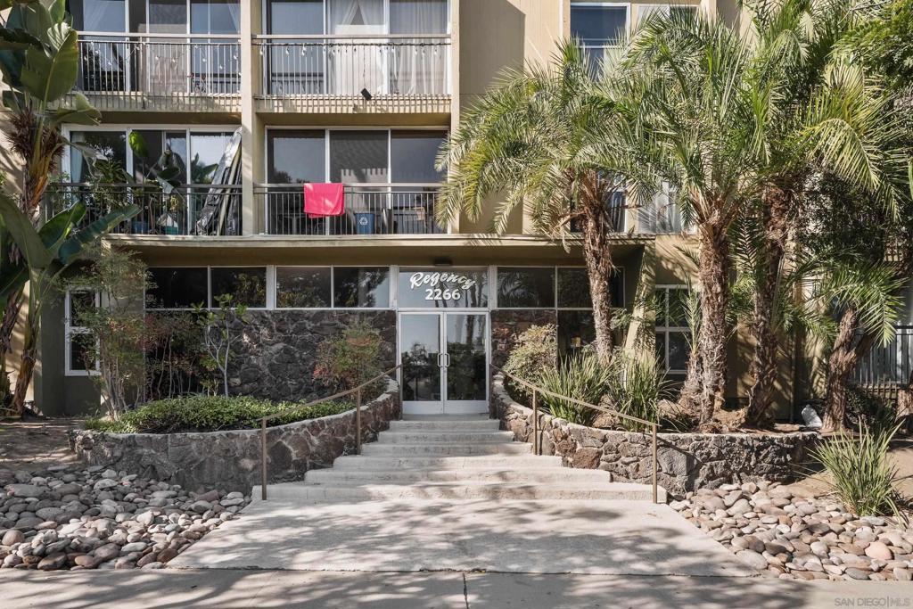Pacific Beach - Residential
