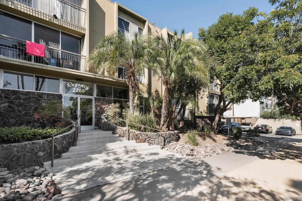 Pacific Beach - Residential