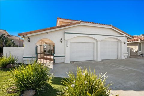 30181 Swan Point Canyon Lake CA 92587