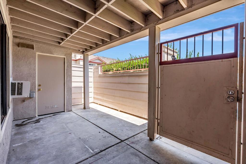 8 Lancaster Circle 130