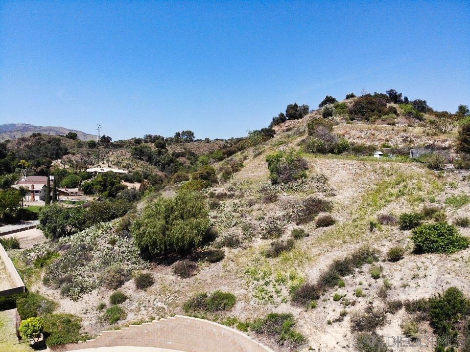 15 Yucca Ct