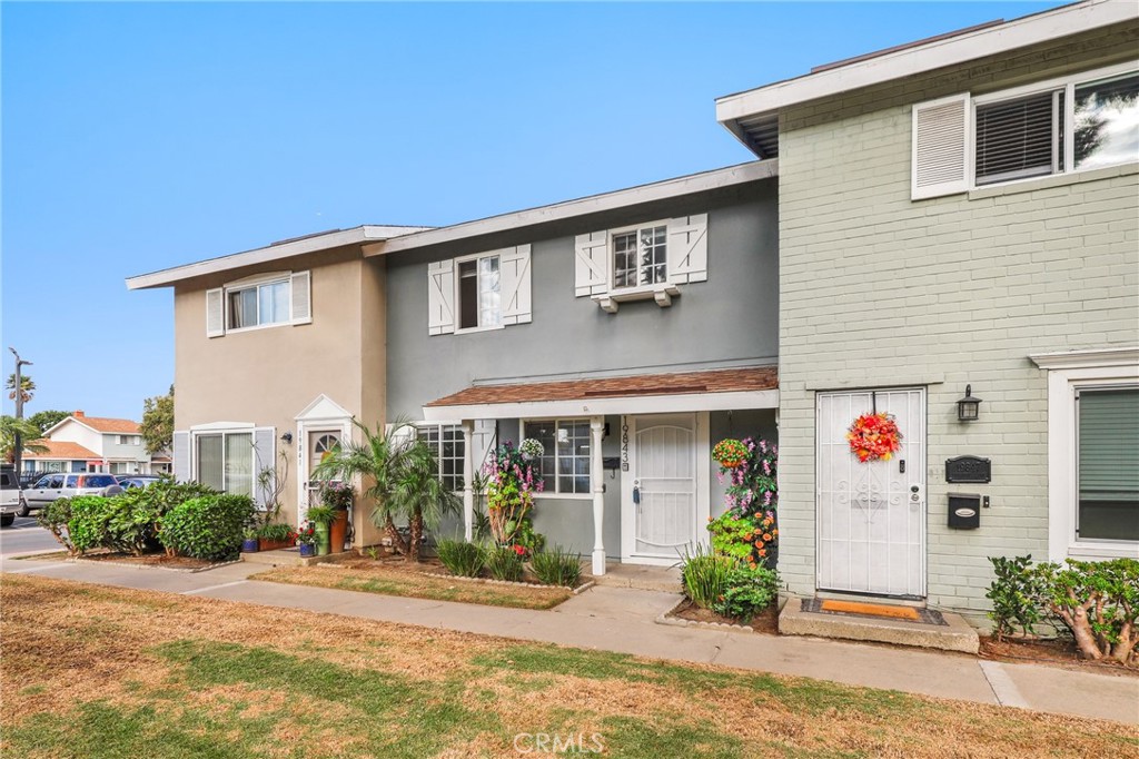 Huntington Continental (HCON) - Residential