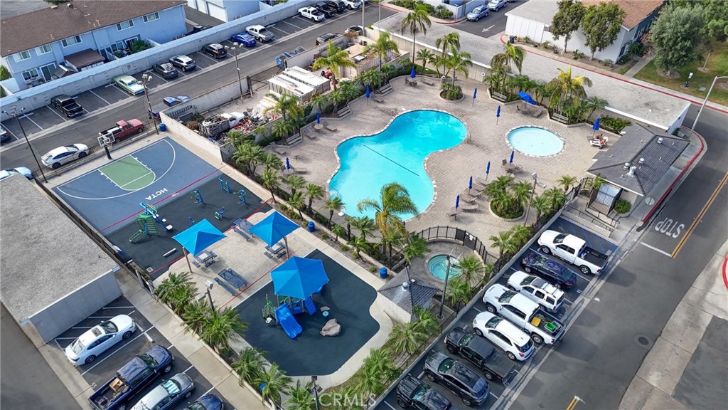 Huntington Continental (HCON) - Residential